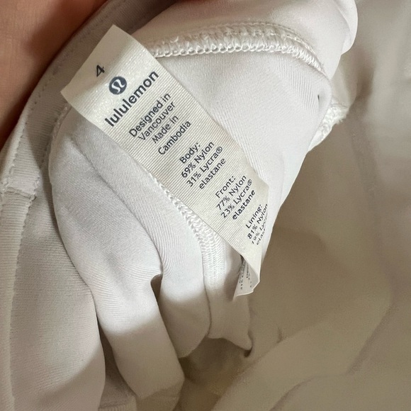 Lululemon White Leggings, size 4 - Picture 4 of 5